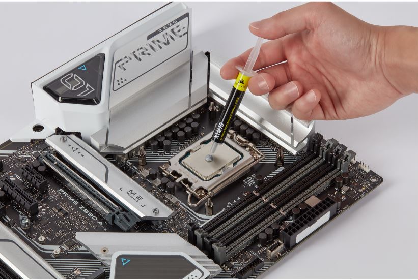 Corsair XTM70 Extreme Performance Thermal Paste, Thermal Grease. 3 Grams with Easy Applicator and... - Image 2