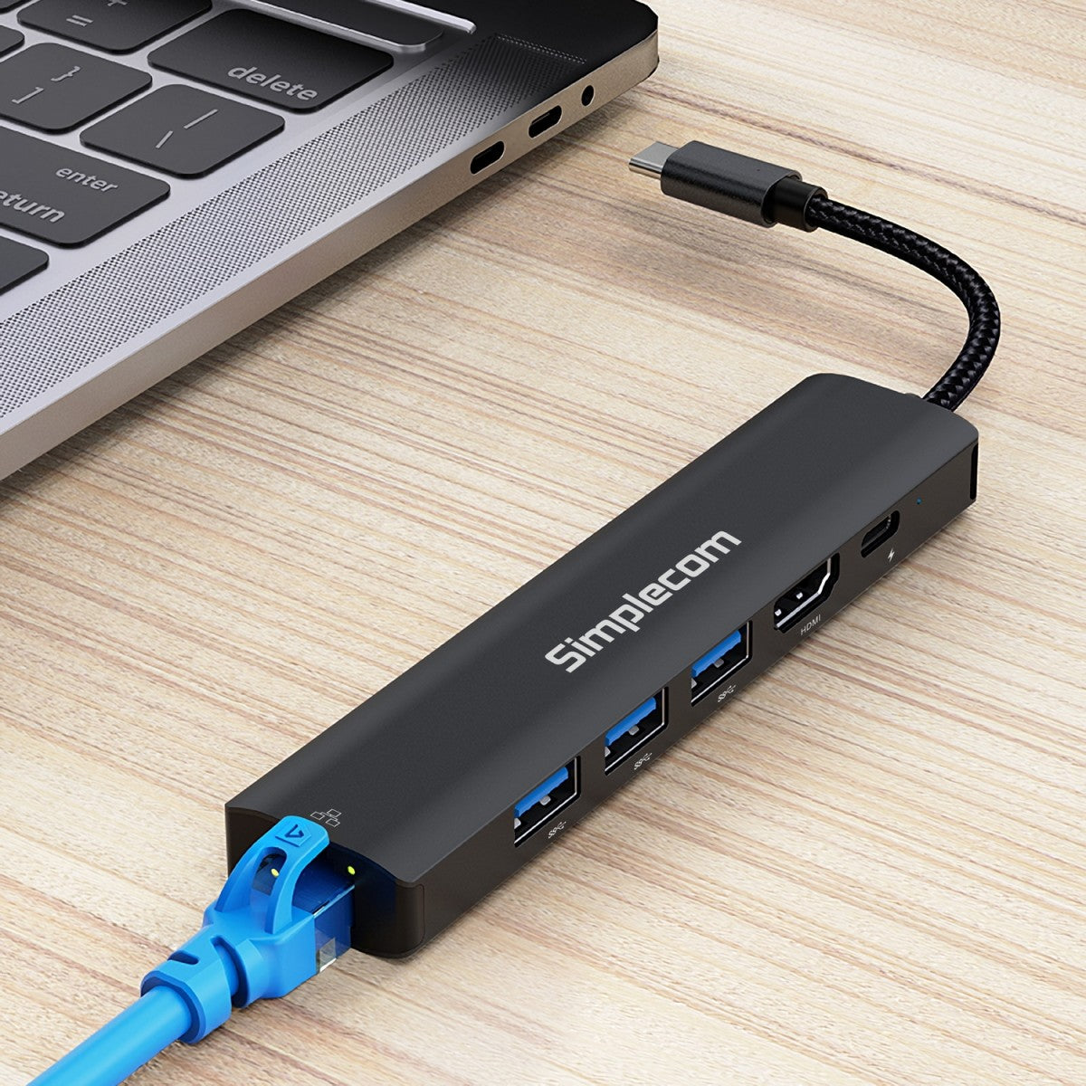 (LS) Simplecom CHN560 USB-C SuperSpeed 6-in-1 Multiport Adapter Docking Station