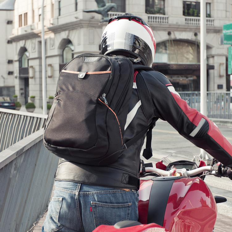 Everki Glide Laptop Backpack fits up to 17.3-Inch
