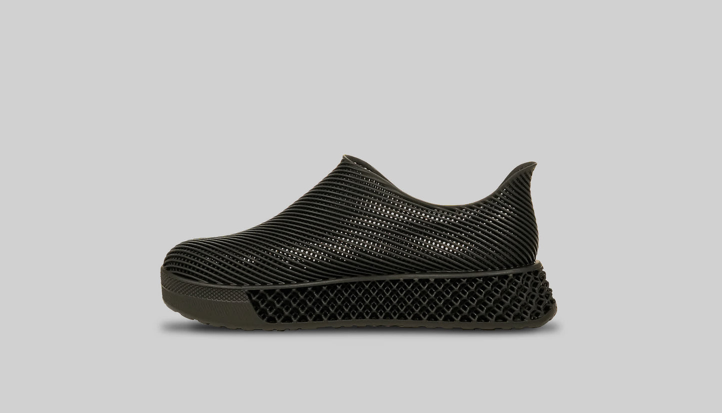 Calm | GC4 - Wormhole Black, 37