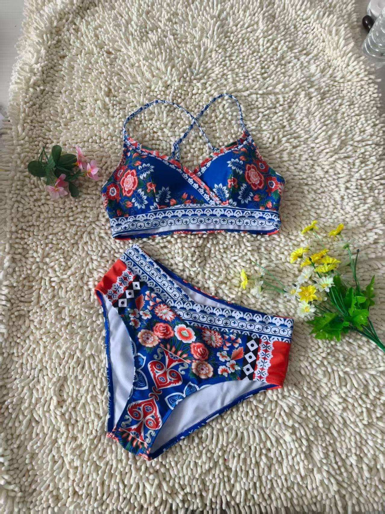 Crossover Design Backless Underwear Comfort Swimwear Printed Deep V Bikini Size L - Image 3