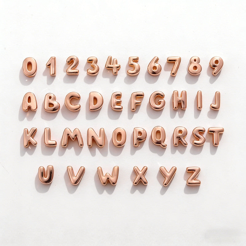 Custom letter necklace with a complete set of letter beads from A to Z, 10mm heart pendant, three colors available, chain accessory included - Rose Gold - Image 6