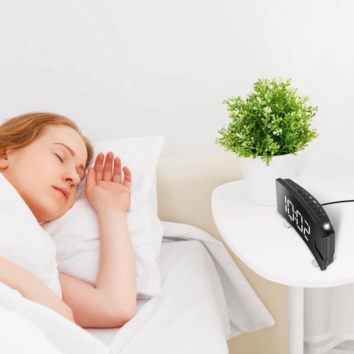 Alarm clock - radio - clock - Projection alarm clock - Digital alarm clock - Projection clock - Alarm clock radio - Clock radio - digital clock - projection clock - Multifunctional - LED - Adjustable brightness - Loud enough - for bedroom / living room / - Image 5