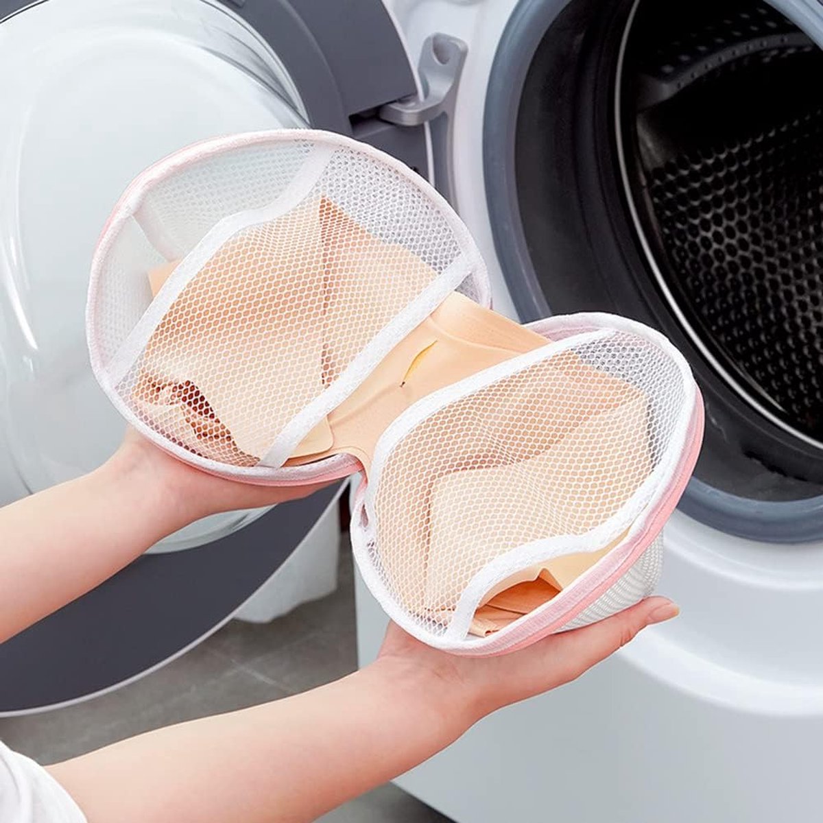 Laundry Bags - 3 Pieces - Laundry Bags With Zipper - Protect Your Laundry And Washing Machine - Laundry Bag - Laundry Nets - Semi-Round Washing Machine Bag - Underwear - Bra - Reusable Mesh Laundry Bag - Delicate Laundry - 17x15 Cm - Pink+Green+Gray - Image 5