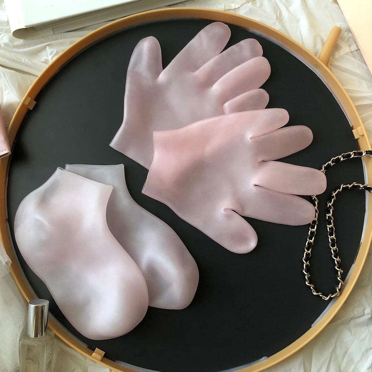 Silicone Socks - 1 Pair Foot Covers + 1 Pair Hand Masks - Foot Glove Set - Silicone - Soft - Hand and Foot Coverings - Moisturizing Socks - Moisturizing - Hydrate Your Hands and Feet - For Dry, Cracked Feet and Hands - Pink - Image 5