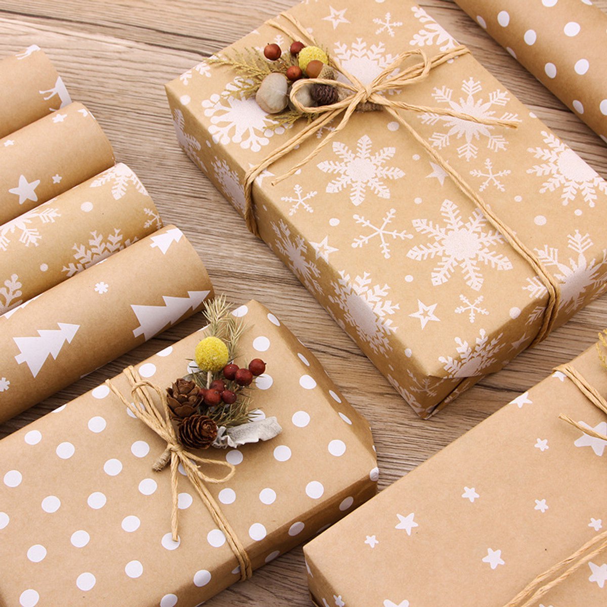 Gift Wrapping Paper - Wrapping Paper - 5 Rolls - Gift Wrapping Paper - DIY Gifts - Eco-Friendly Materials - Wrapping Paper with Christmas Tree and Snowflake Pattern - 0.43*3 Meter - Image 4