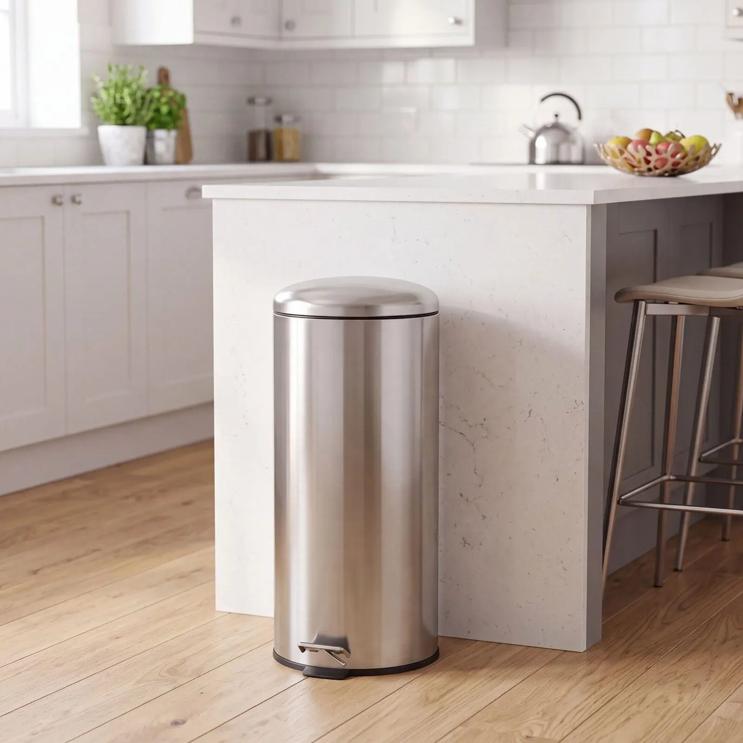 30L Pedal Bin with Stainless Steel and Plastic Construction - Image 5