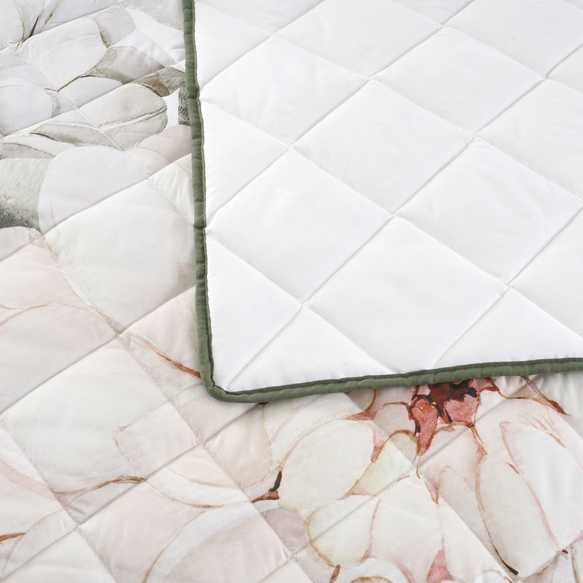 Bianca Giselle White Polyester Printed Floral Coverlet Set Single/Double - Image 5