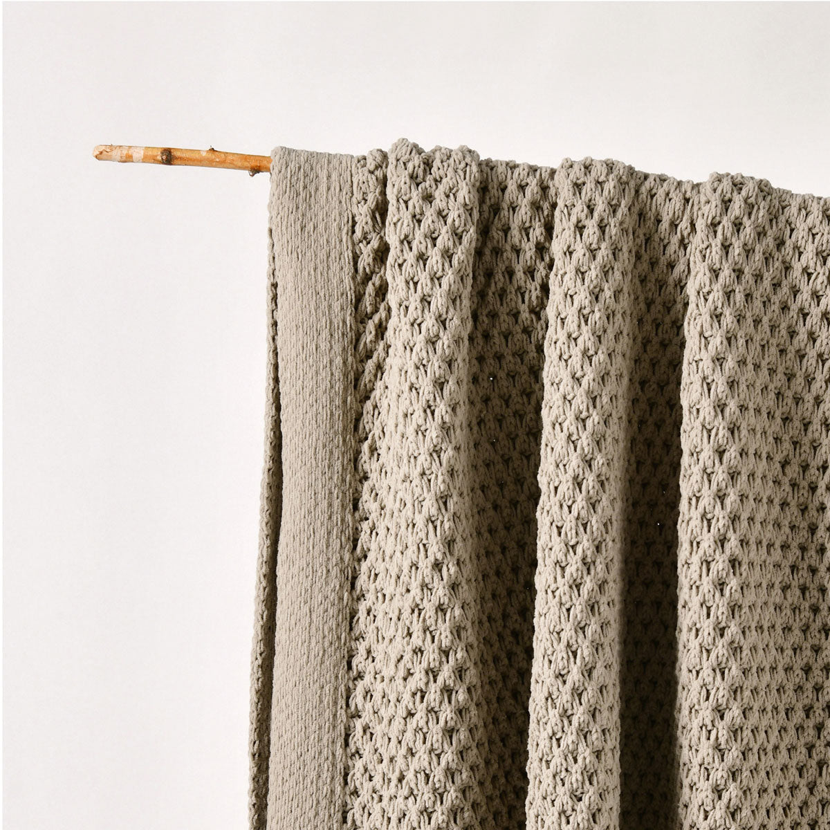 Bianca Sofala Taupe Polyester Chenille Throw Rug 130 x 170 cm - Image 3