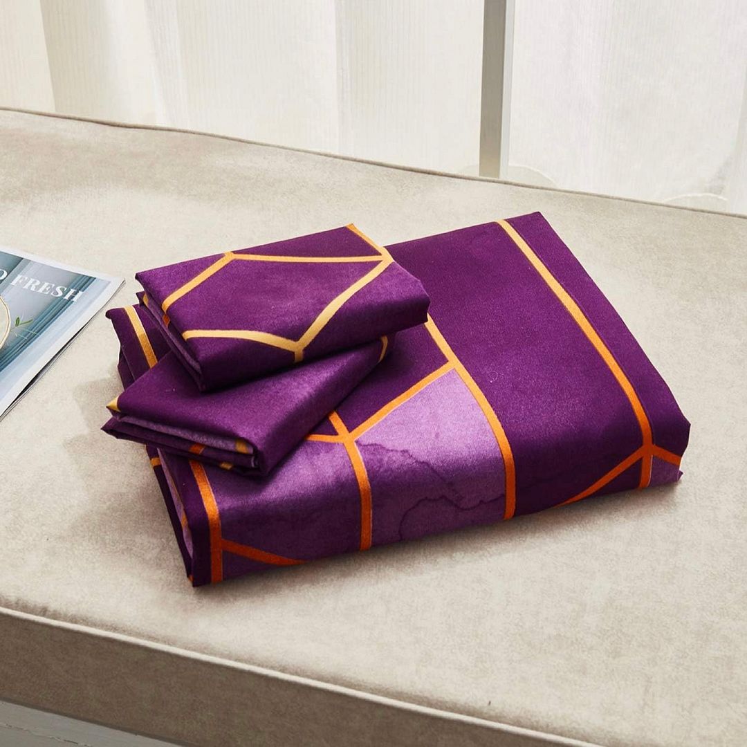 Erena Purple Quilt/Doona/Duvet Cover Set - Super King Size - Image 4