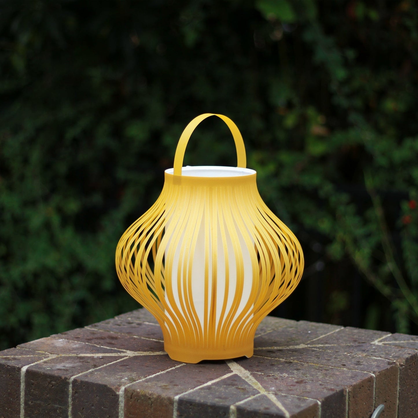 LED Retractable Lantern - Yellow - Image 4