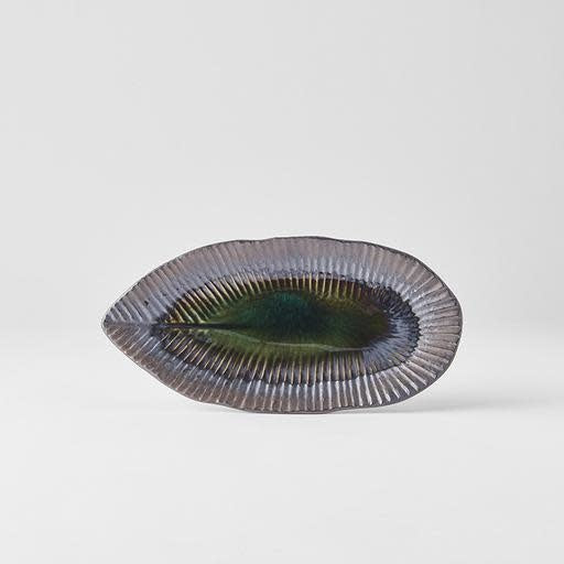 Plate Leaf Shape 21.5x10.5cm Midori Ridge Glaze - Image 5