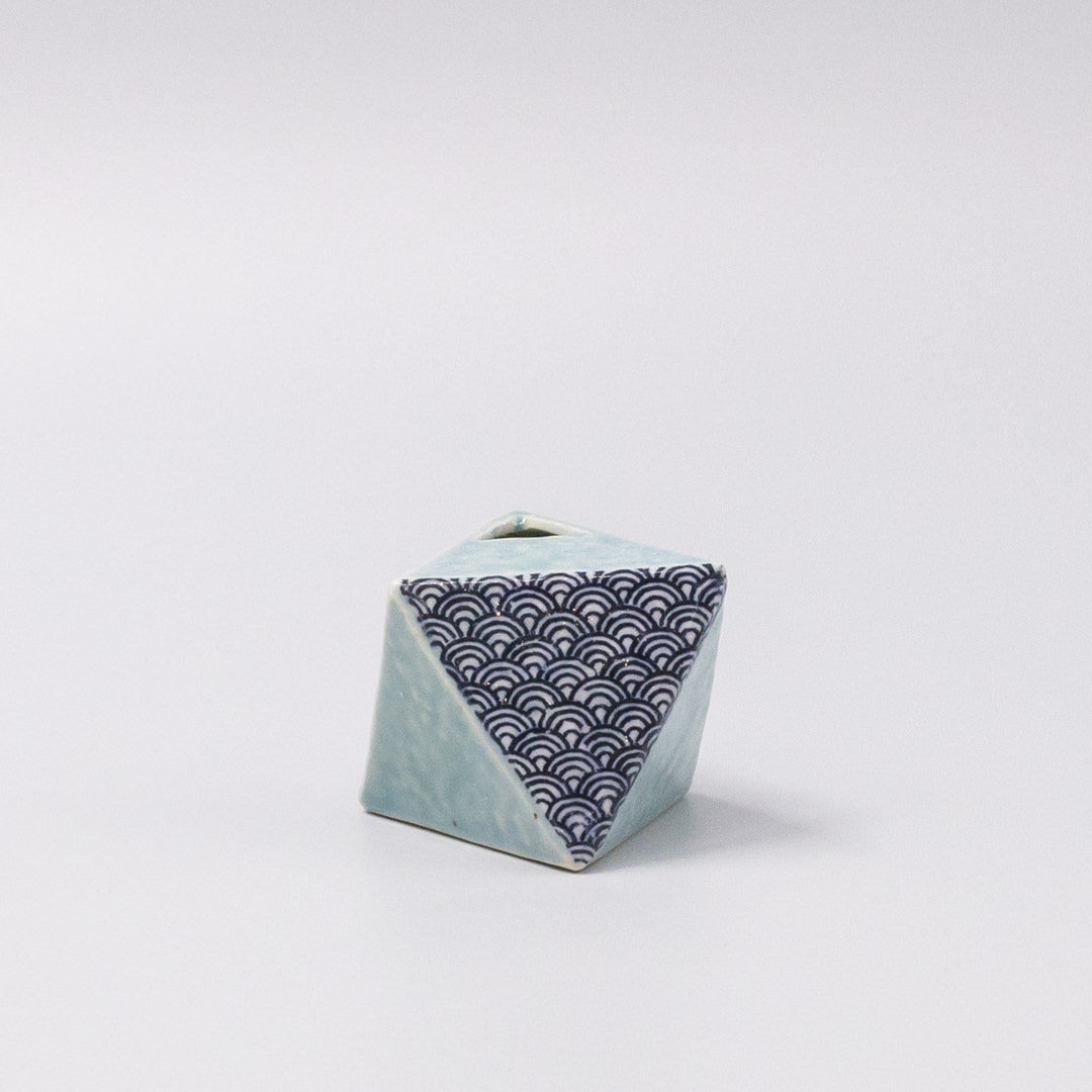 Vase Turquoise Wave 4.5H Triangular - Image 3