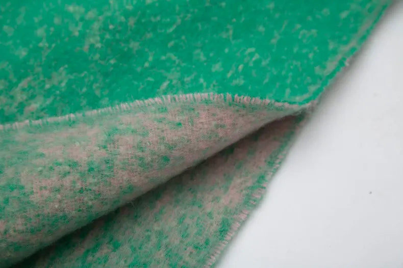 Green Plush Gradient Winter Scarf Shawl - Thick Textured Circle Yarn with Chunky Tassels - 185cm x 40cm - Image 3