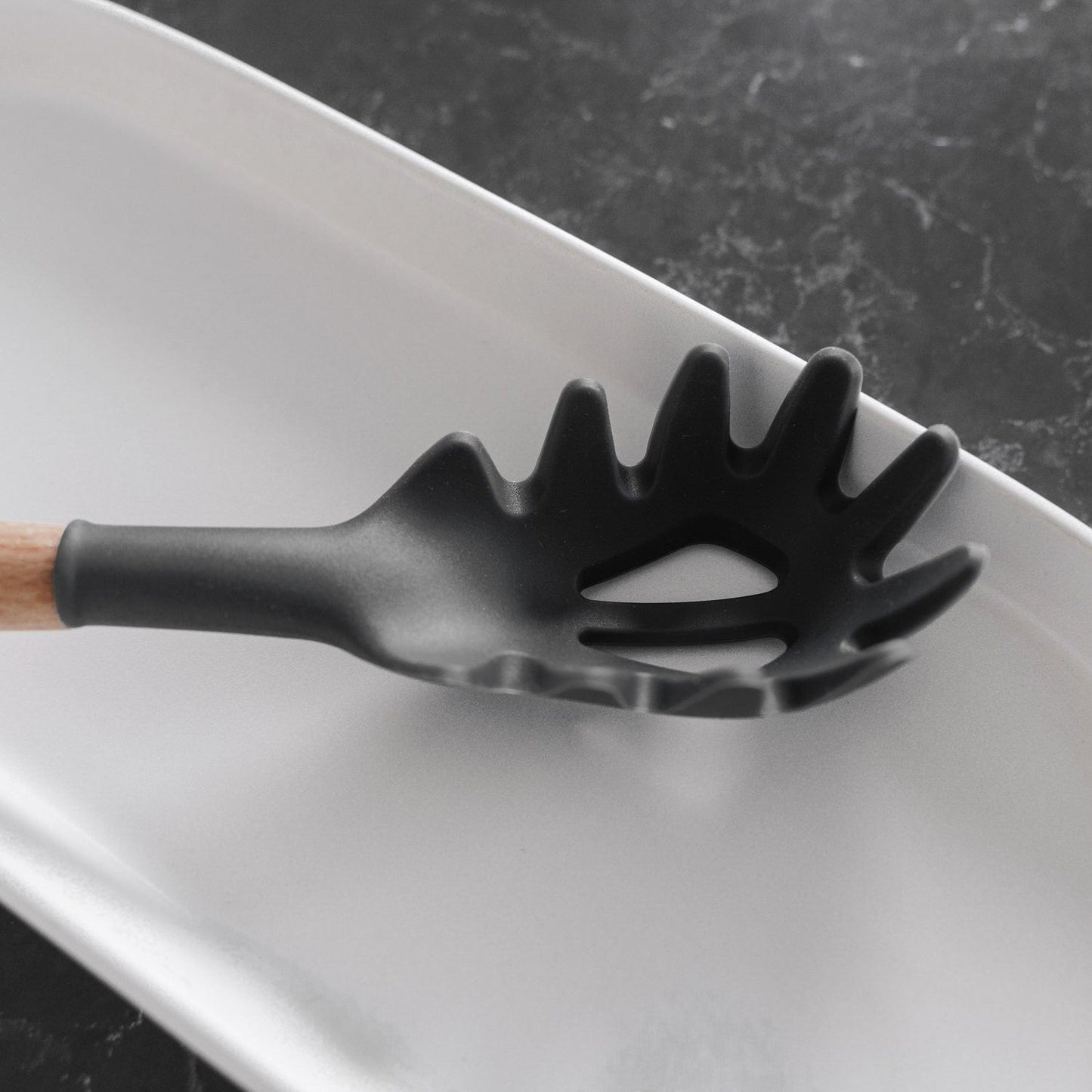 Beechwood & silicone pasta spoon charcoal - Image 5