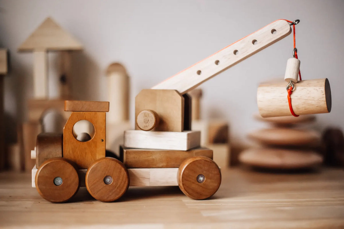 Wooden Crane - Image 2