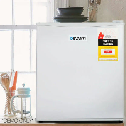 Devanti 70L Portable Mini Bar Fridge - White - Image 7