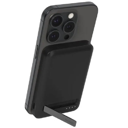Belkin BoostCharge Pro Magnetic 5K Power Bank w/ Qi2(15W)+USB-C Cable(1M))+Integrated Kickstand...
