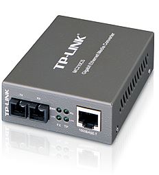 TP-Link MC210CS 1000Mbps RJ45 to 1000Mbps single-mode SC fiber Converter, Full-duplex, up to 15Km...
