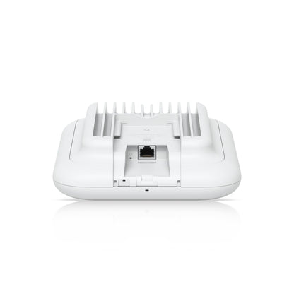 Ubiquiti U7 Outdoor, 4 Spatial Streams, 465 m²  Coverage, 200+ Devices, PoE+ Power, 2.5 GbE Uplin... - Image 4