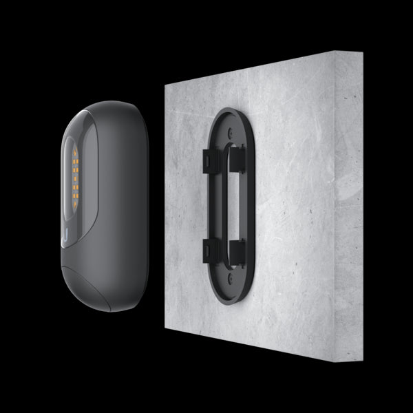 Ubiquiti UniFi Smart Flood Light, Unifi Protect Ready, Long Distance Motion Sensor, 550 Lumens, I... - Image 3