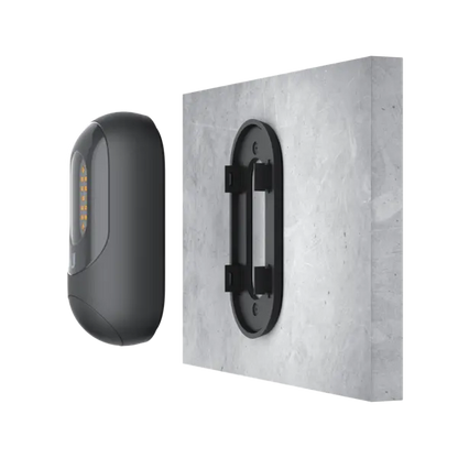 Ubiquiti UniFi Smart Flood Light, Unifi Protect Ready, Long Distance Motion Sensor, 550 Lumens, I... - Image 3