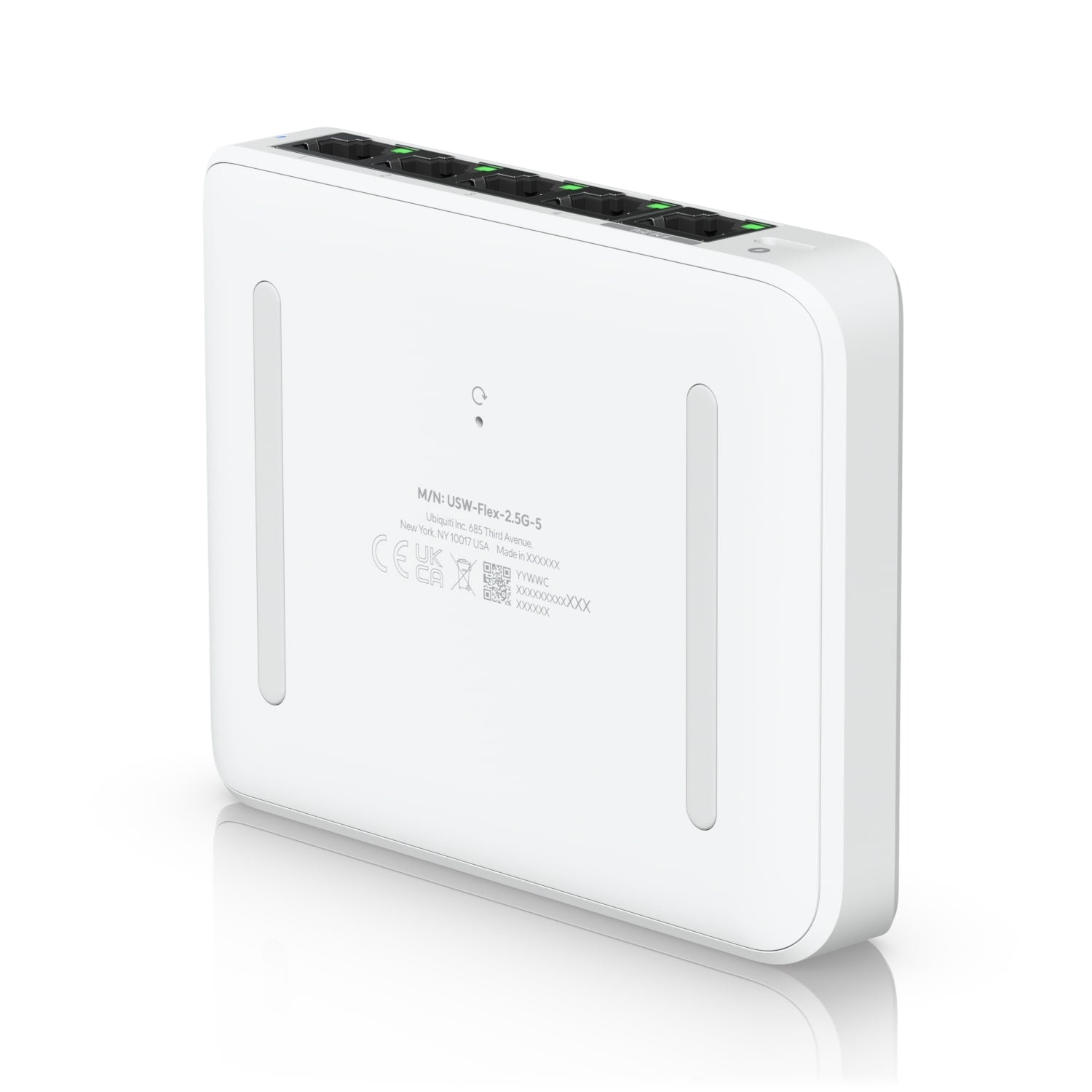 Ubiquiti Flex Mini 2.5G, (4) 2.5 GbE Ports, (1) 2.5 GbE PoE Input Port for Power, - Network - UniFi - Image 3