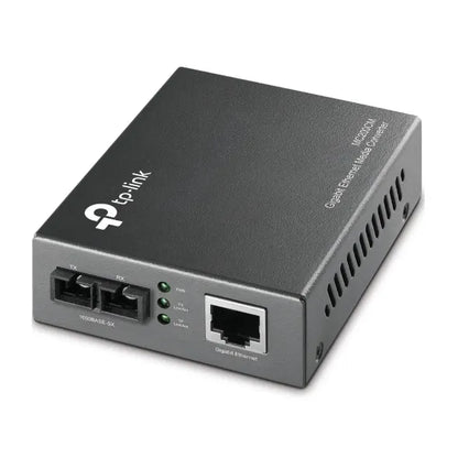 TP-Link MC200CM 1000Mbps RJ45 to 1000Mbps multi-mode SC fiber Converter, Full-duplex, up to 550m,...