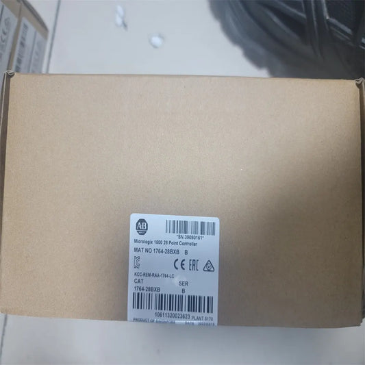 1PCS NEW Allen-Bradley 1764-28BXB MicroLogix1500 28 Point Controller Fast ship