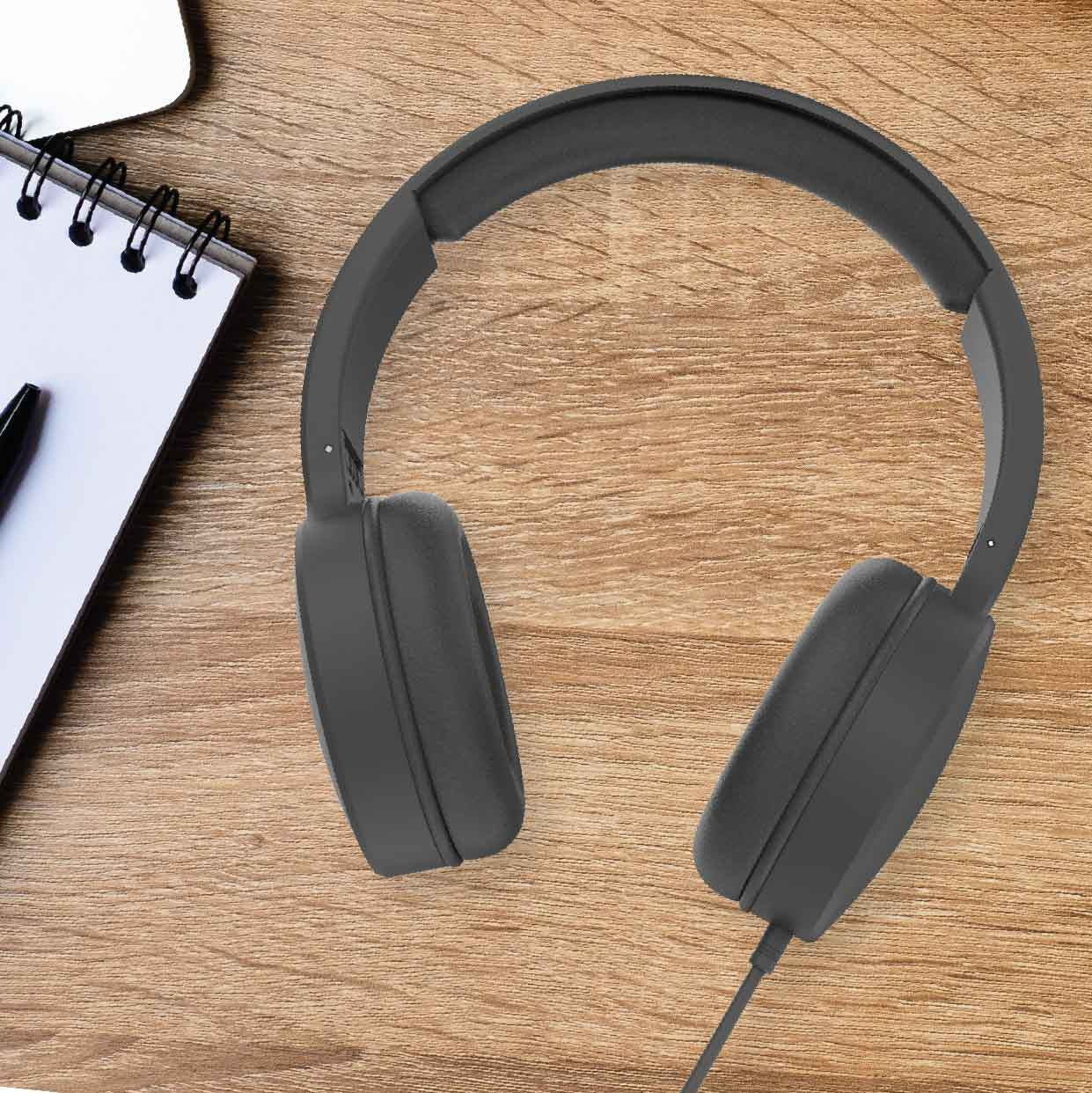Laser Wired Headphones with 40mm Drivers Black - Image 3