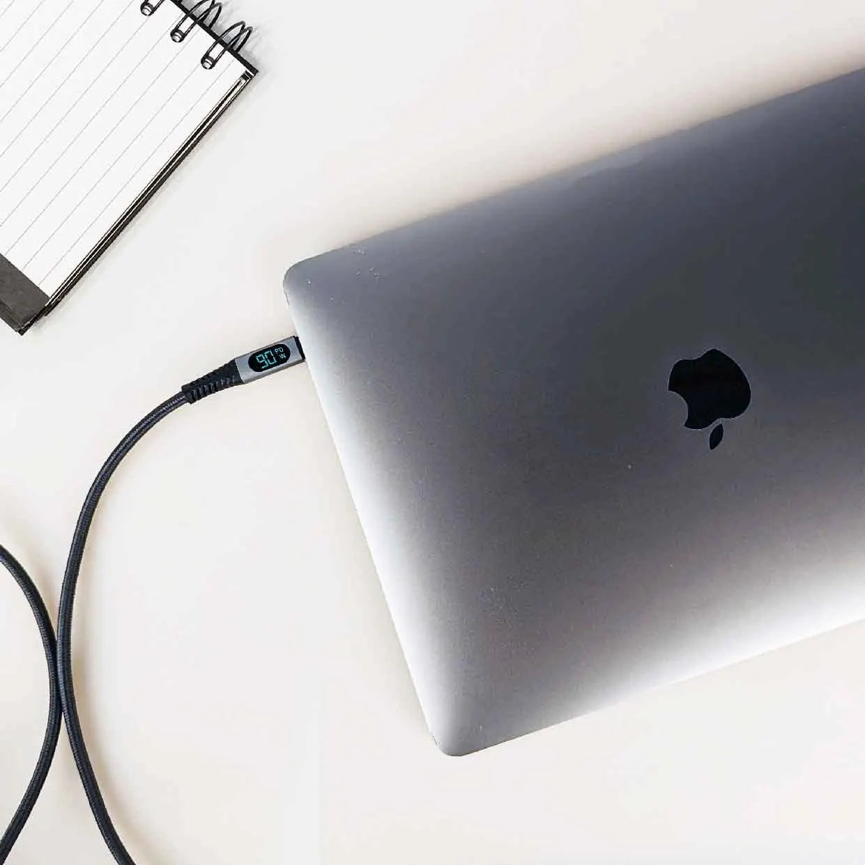 Laser 240W USB-C to USB-C LCD Braided Cable 1M - Image 2