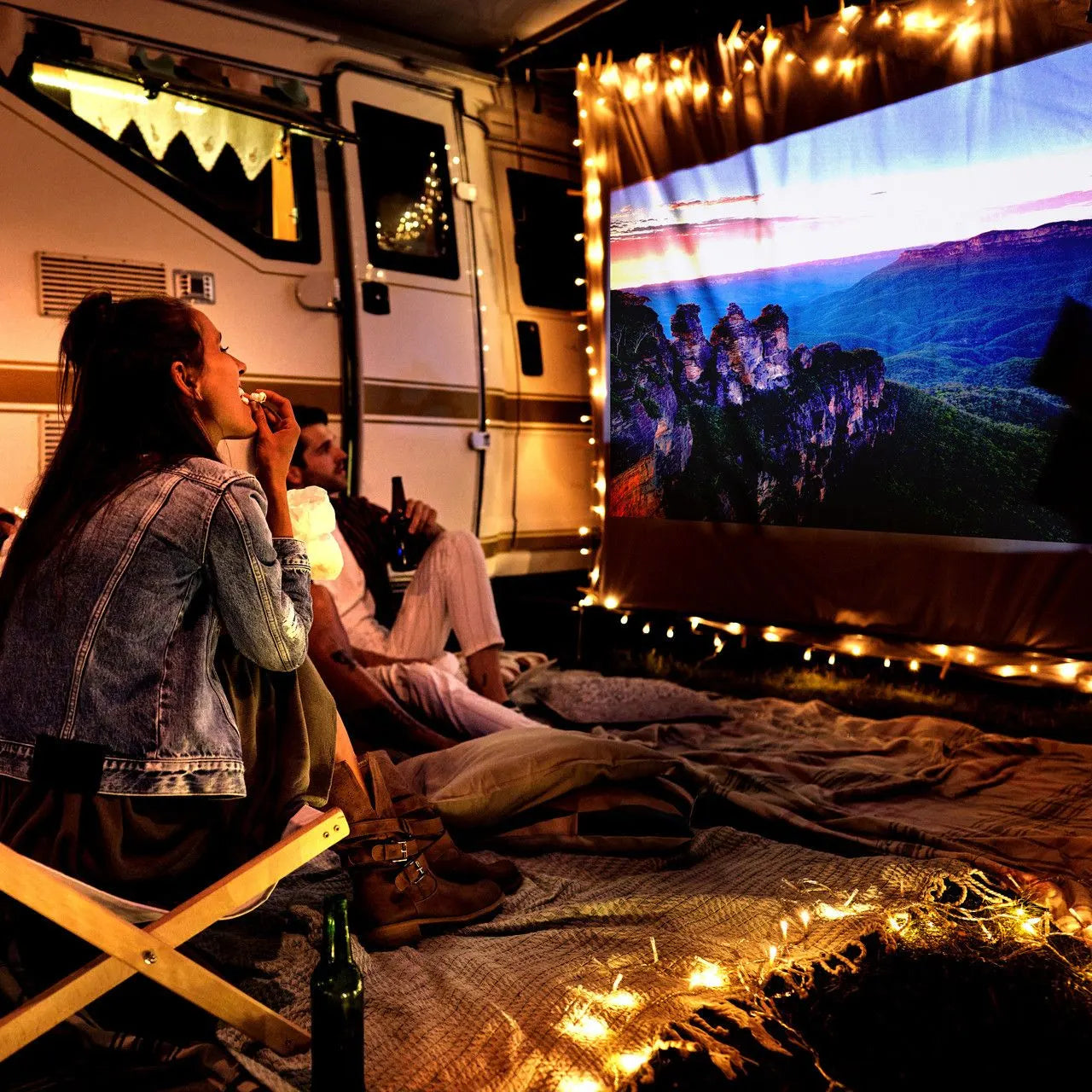 Laser Multi-Angle Tube LED Projector, Android TV 1080p - Image 7