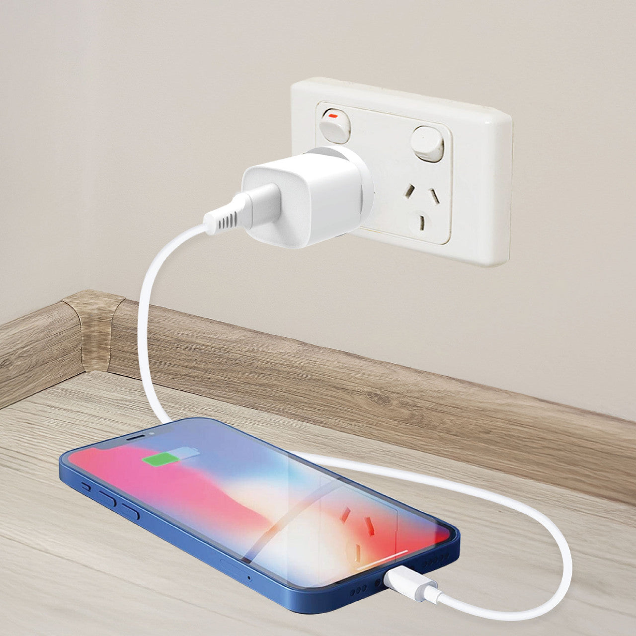 Laser USB-A 18W QC3 Wall Charger White - Image 2