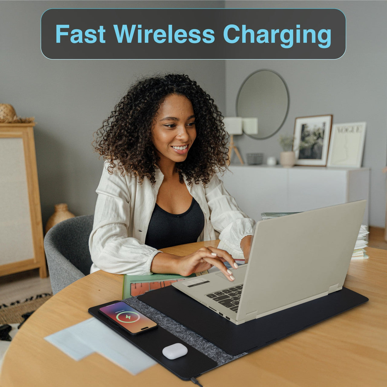 Laser Wireless Charging Laptop Sleeve Up to 16 Inch Black - Image 3