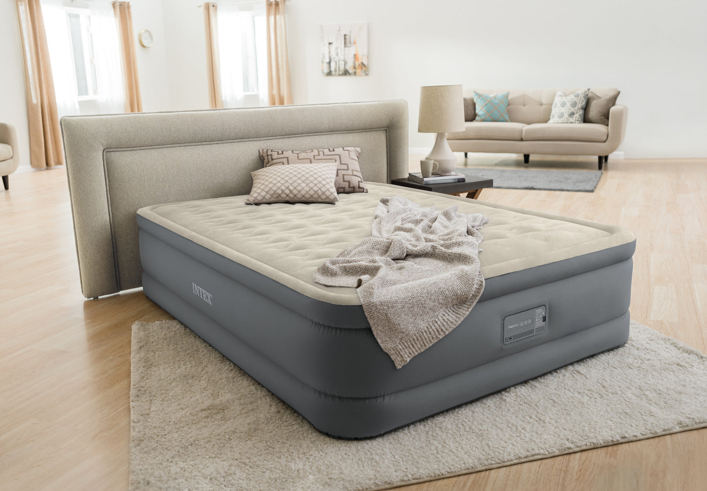 Intex Queen PremAire II Airbed 46cm 64926 - Image 2