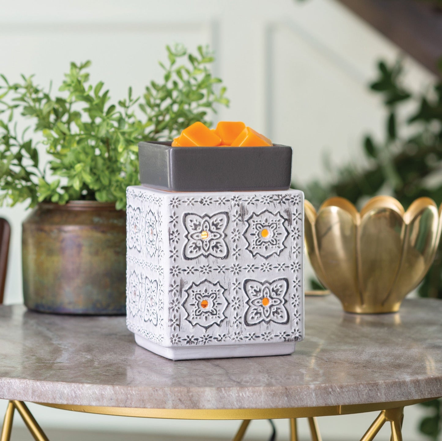 Modern Cottage Illumination Warmer - Image 2