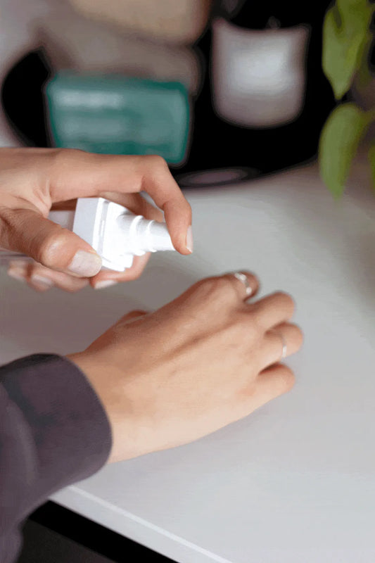 Emulsion Spray | Triple Action | Super Moisturizing | Acne & Spot Removal - Image 3