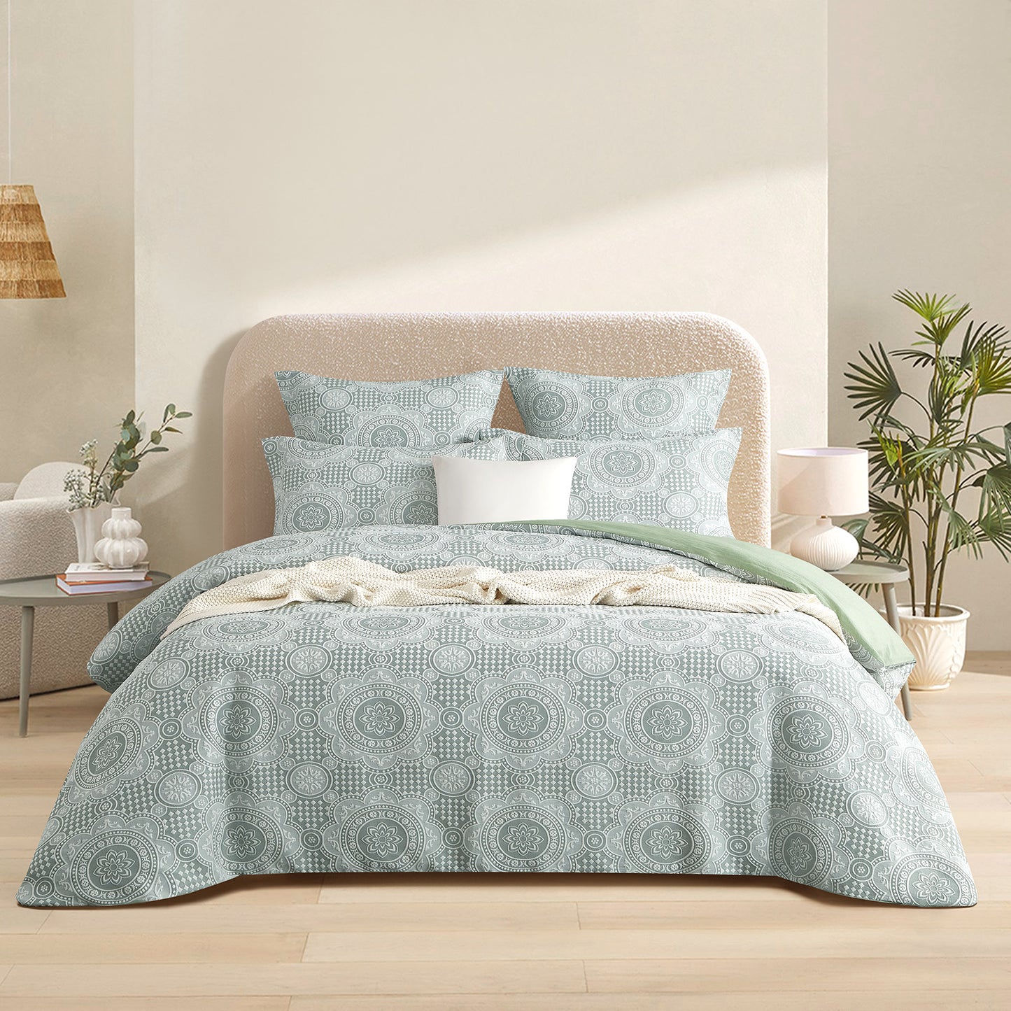 Rizz Sage Jacquard Super King Quilt Cover Set by Renee Taylor