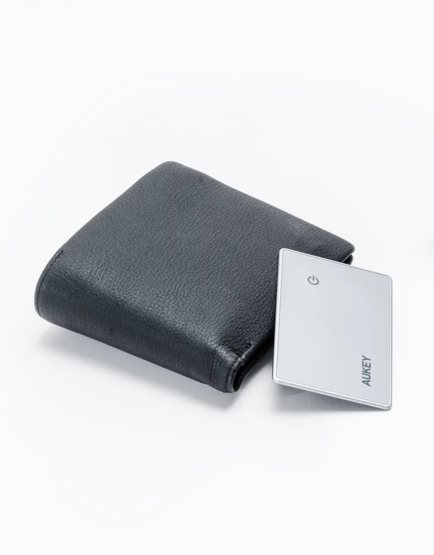 Aukey Track Mate 3 Smart Bluetooth Tracker (TM-21) - Image 5