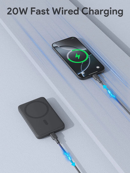 Aukey MagFusion 5000mAh Magnetic Wireless Charging Power Bank (PB-MS03) - Image 3