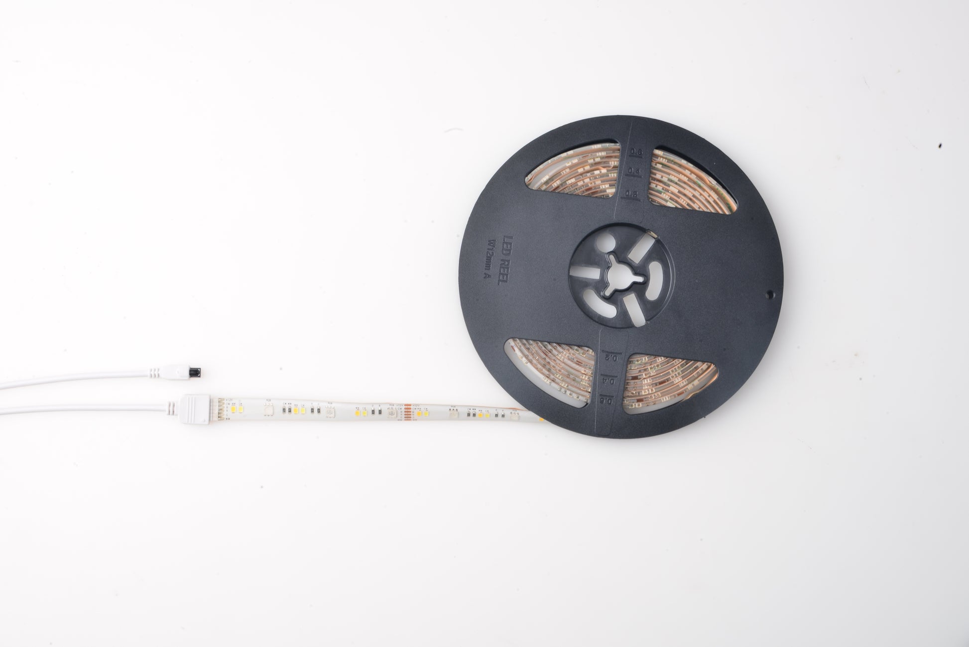 RGB+CCT LED Strip 24W/roll  785LM/roll  Remote control (20PCS) - Image 7