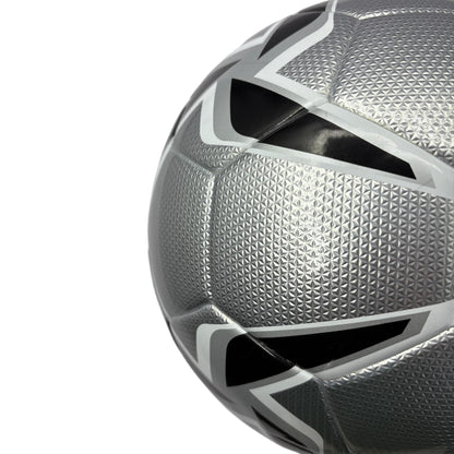 A mirror football with black and white color matching, professional anti-slip and wear-resistant design, exclusive football for fans, three-piece set with net bag, air needle and air pump, the best prize in campus competition, and a sports gift from fathe - Image 4