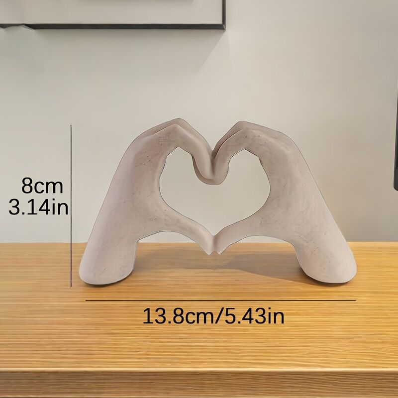 GOLD Elegant Heart-shaped Sculpture: Pure lines capture love, accompanying you in writing tender everyday moments. - Image 8