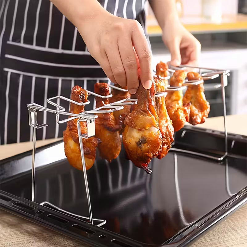 Stainless steel chicken leg and wing rack three-piece set: Foldable standing grill + baking tray + cleaning brush. Suitable for barbecues, smoking, and ovens. Ideal choice for picnics and camping - Image 5