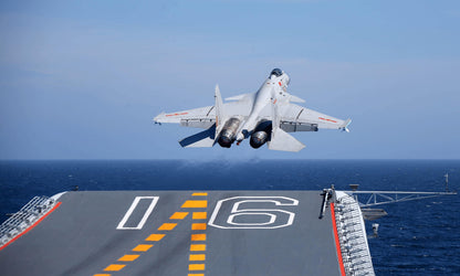 Christmas gift J-15 Carrier-Based Fighter Jet Building Blocks Set, 272 Pieces Military Aircraft Model Kit for Kids Aged 6+ & Enthusiasts（J15 carrier aircraft） - Image 2