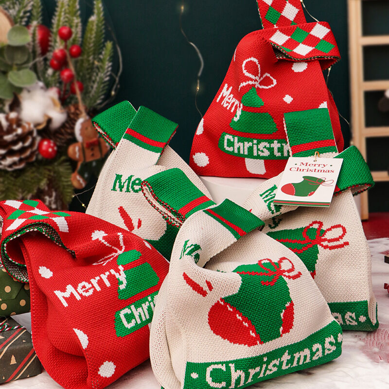 Christmas gift 4-Pack Christmas Knitted Gift Bags - Small & Big Festive Pouches for Apples, Candies, Christmas Eve Gifting & DecorationProduct（L）