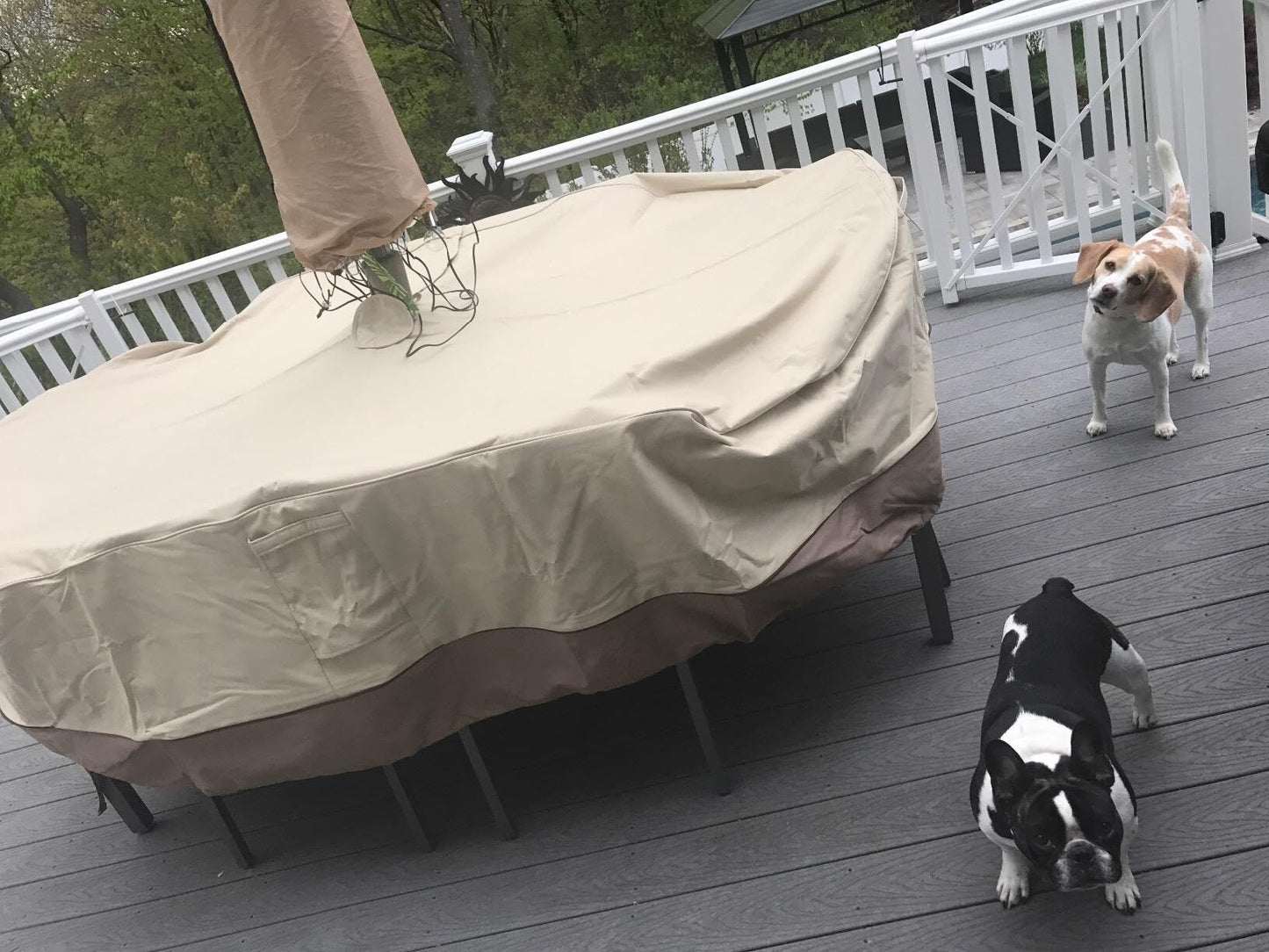 Round Patio Furniture Cover with Umbrella Hole: Waterproof 4-Season Protector for Garden, Balcony Table & Chair Sets(180x60 cm LxH) - Image 6