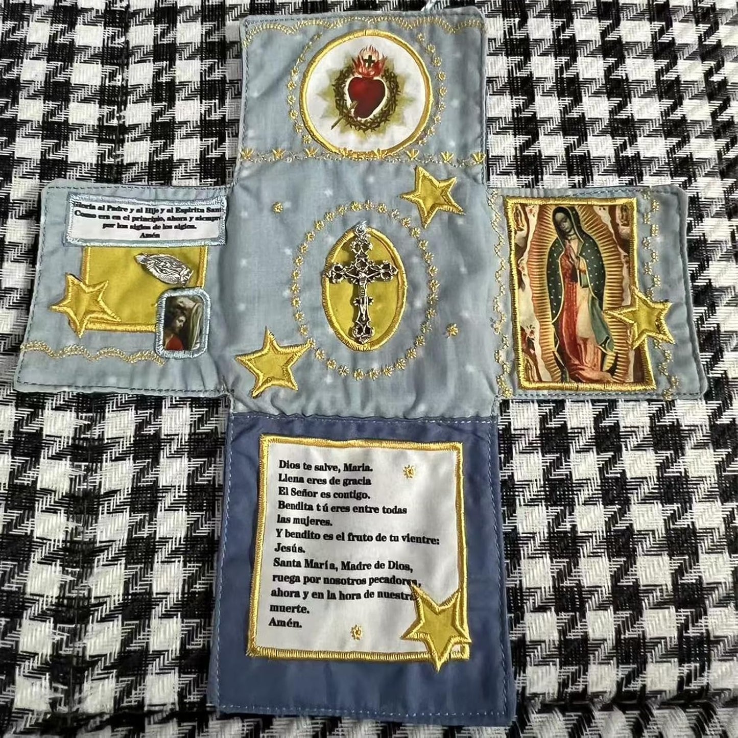 Mini Handcrafted Catholic Pocket Shrine – Foldable Prayer Altar with Silver Cross, Religious Art & Embroidered Prayers, Portable Faith Companion, 6.5 x 5.5 Inches (Pink) - Image 4