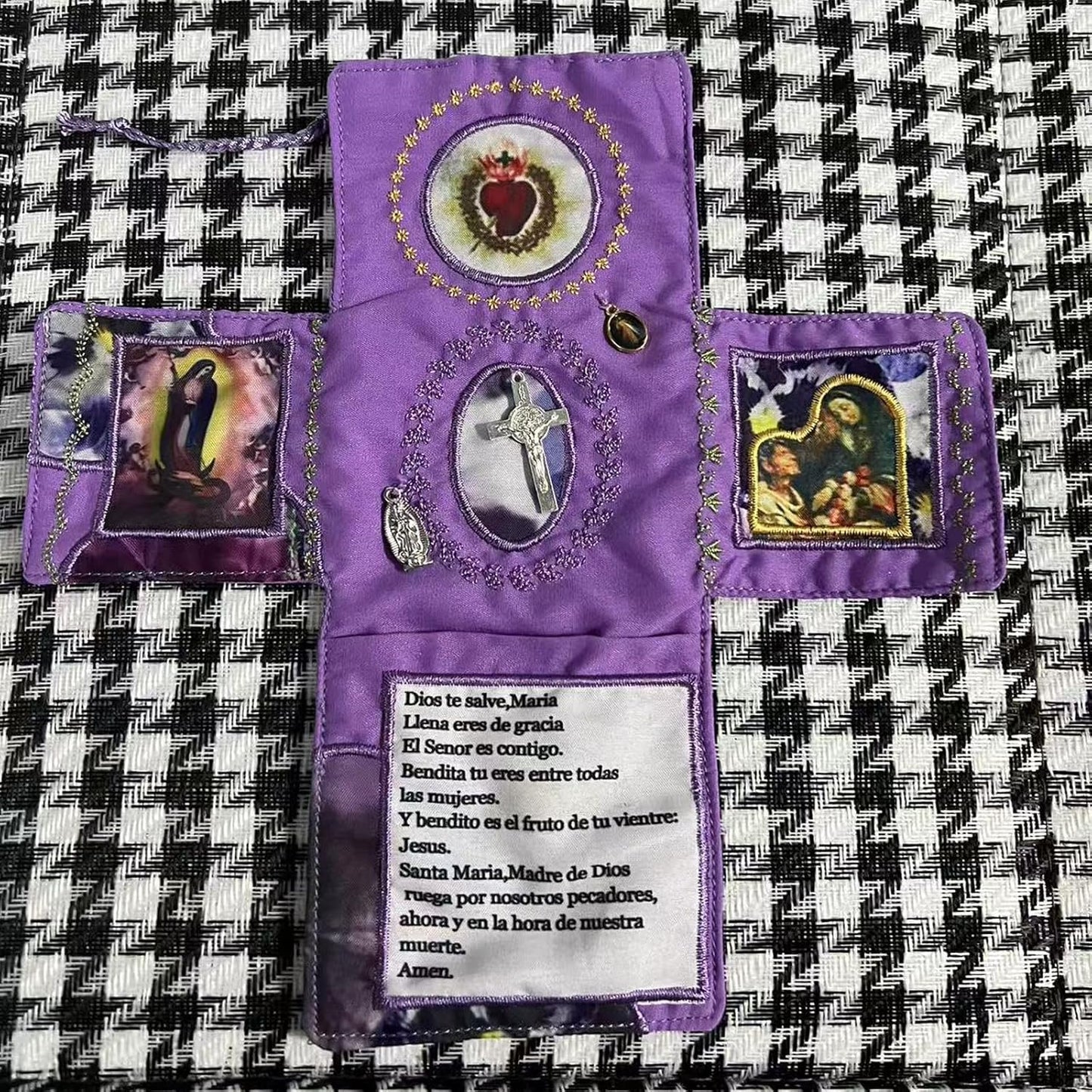 Mini Handcrafted Catholic Pocket Shrine – Foldable Prayer Altar with Silver Cross, Religious Art & Embroidered Prayers, Portable Faith Companion, 6.5 x 5.5 Inches (Red) - Image 8