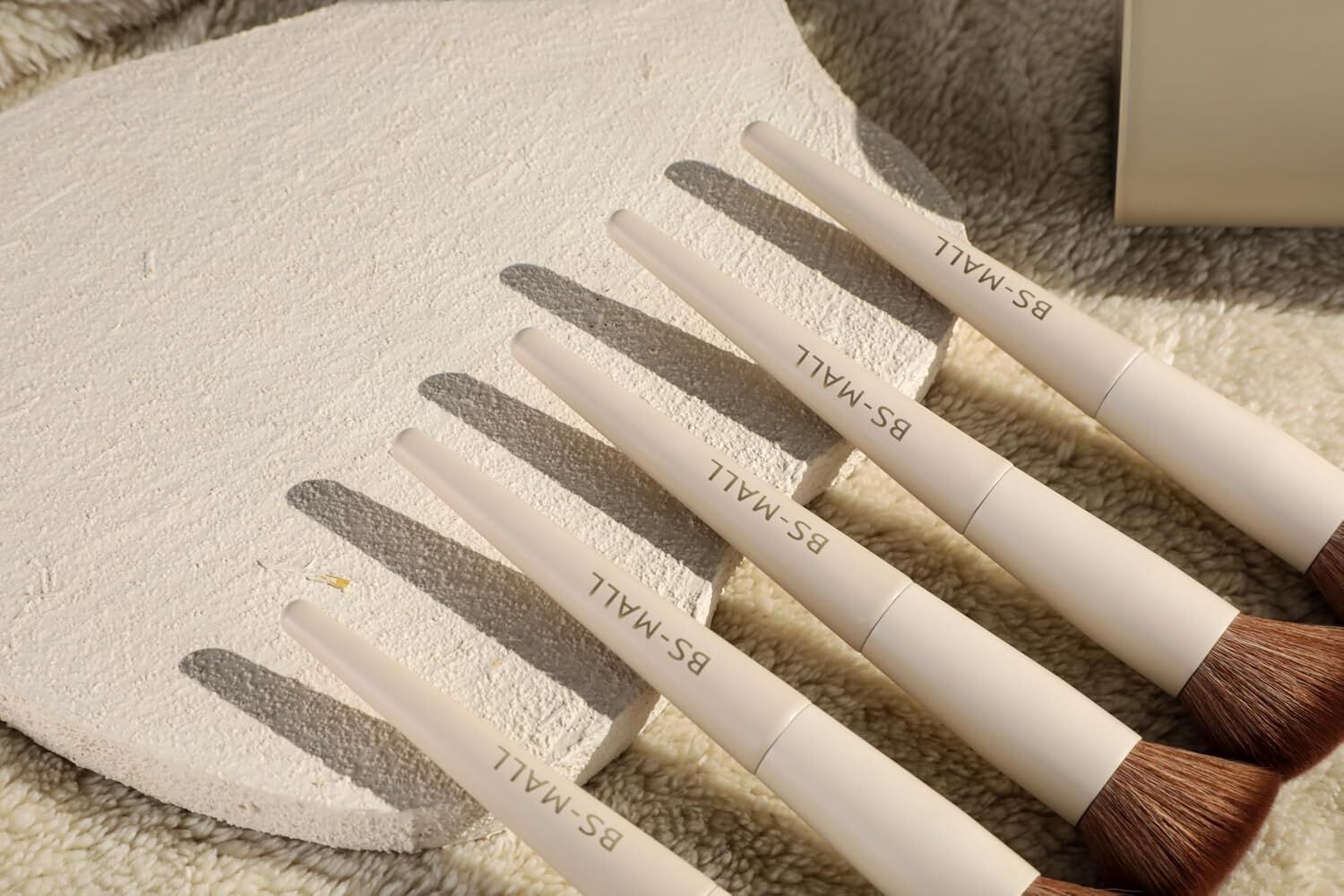Matte Beige Makeup Brush Set (18-Piece): Professional, Cruelty-Free for Foundation, Blush & Eyeshadow, Ideal for Aussies - Image 9